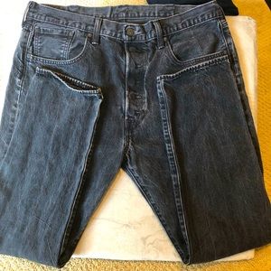 Levi’s 501 Jeans